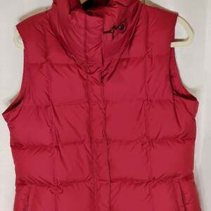 Eddie Bauer Women's Red EB700 Premium Goose Down Quilted Puffer Vest